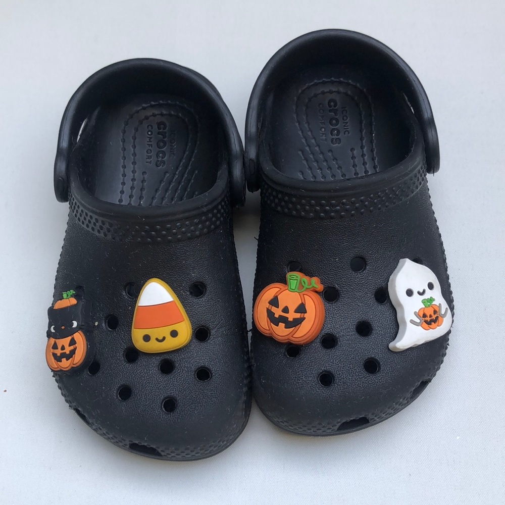 Toddler crocs!